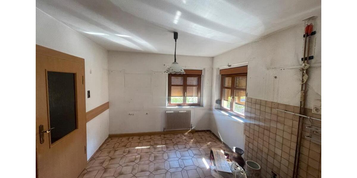 Einfamilienhaus Nobitz - 3 Zimmer, 120 m&sup2;, 140.000&euro; | Angebot:26838223
