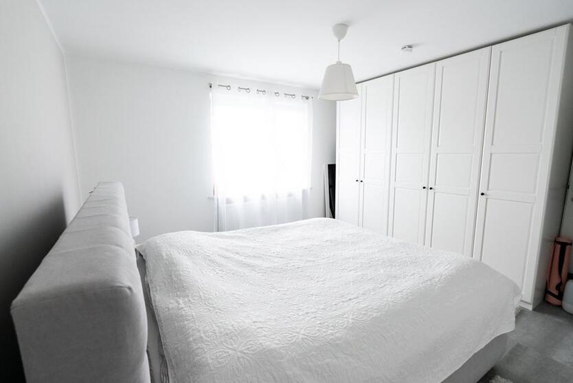 Helle 3,5 Zimmer Wohnung mit großem Garten & kernsaniert