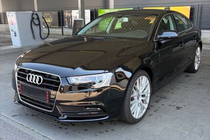 Audi A5 200.532 km 8.330 &euro; Waldkraiburg 84478