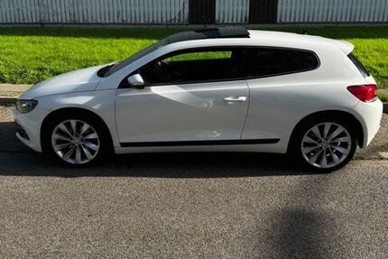 VW Scirocco 153.000 km 8.700 € Bochum 44866