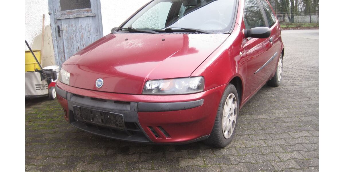Fiat Punto 124.736 km 1.350 &euro; Mallersdorf-Pfaffenberg 84066