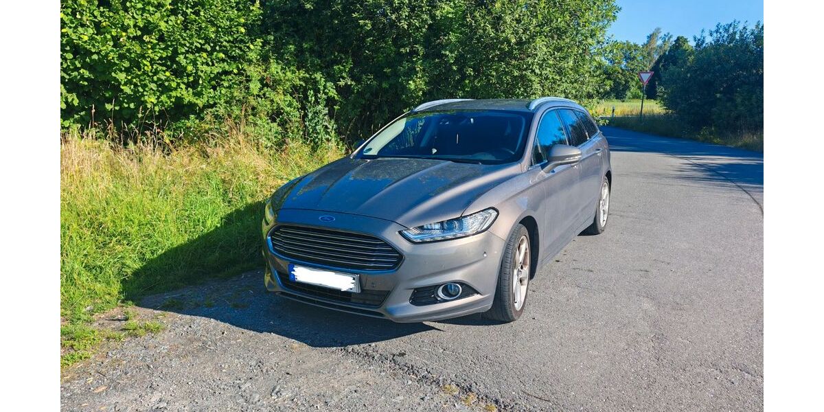 Ford Mondeo 135.000 km 9.600 &euro; Auerbach 09392