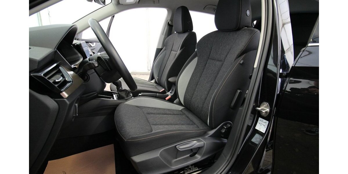 Skoda Scala 1.5 TSI 7-DSG Style Plus LED+KAMERA+AHK 57.189 km 21.900 &euro; Hagenow 19230