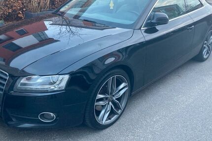 Audi A5 202.000 km 9.000 &euro; hamburg 22143