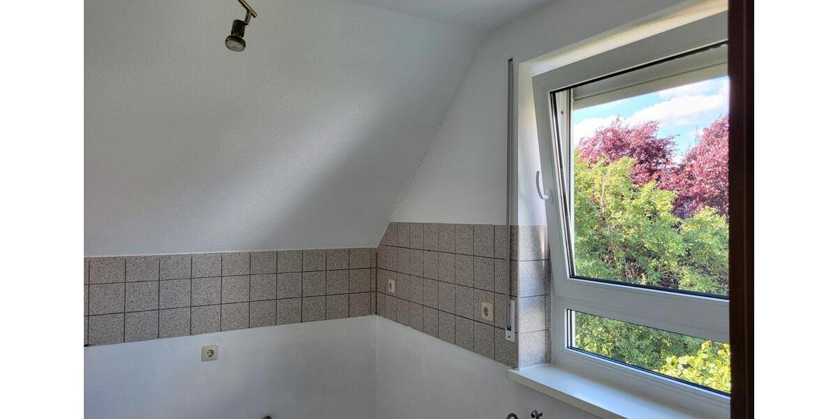 Dachgeschoßwohnung Kupferzell - 2.5 Zimmer, 66 m&sup2;, 168.000&euro; | Angebot:26935221