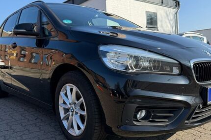 BMW 218 143.500 km 9.995 &euro; Hamburg 20537