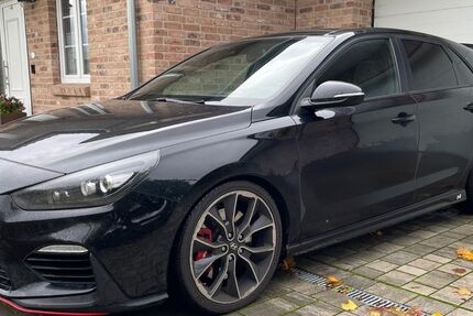 Hyundai i30 150.000 km 16.700 &euro; Dassow 23942