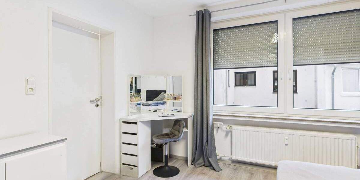 Etagenwohnung Bremerhaven Lehe - 4 Zimmer, 93 m&sup2;, 149.900&euro; | Angebot:25745334