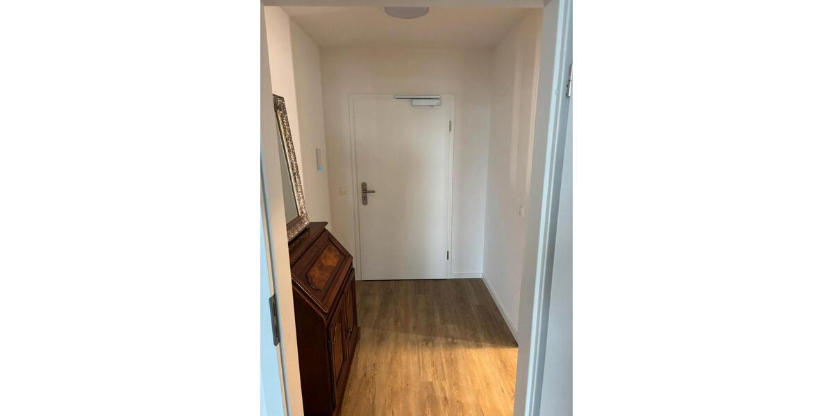 Etagenwohnung Neuwied - 2 Zimmer, 70 m&sup2;, 1.020&euro; | Angebot:26015892