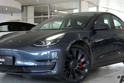 Tesla Model 3 61.450 km 32.900 &euro; Schöningen 38364