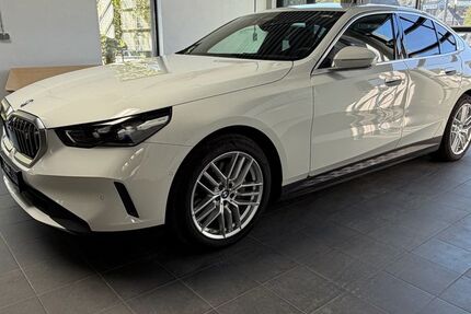 BMW i5 18.700 km 49.950 &euro; Freudenberg 57258
