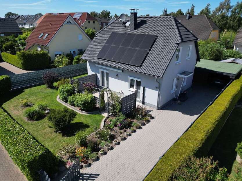 Haus zum Kaufen in Rövershagen 395.000 € 106 m²