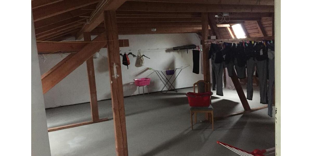Dachgeschoßwohnung Salzgitter Ortschaft Südost - 3 Zimmer, 63 m&sup2;, 105.000&euro; | Angebot:26927155