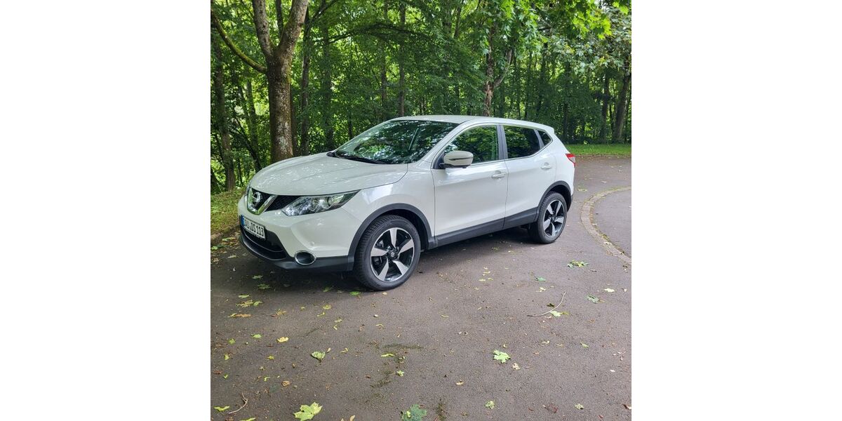 Nissan Qashqai 101.500 km 11.000 &euro; Üdersdorf 54552