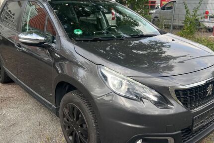 Peugeot 2008 91.000 km 7.499 &euro; BERLIN 13409