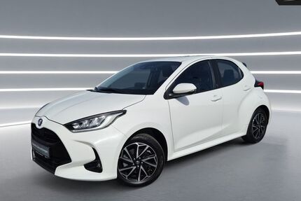 Toyota Yaris 14.105 km 20.990 &euro; Rheinbach 53359
