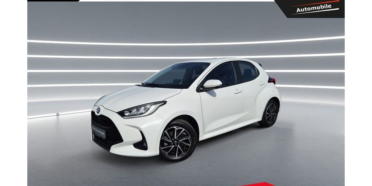 Toyota Yaris 14.105 km 20.990 &euro; Rheinbach 53359