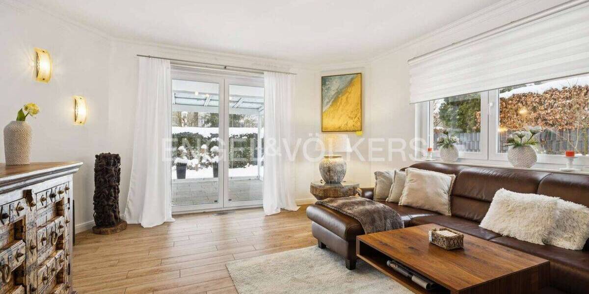 Einfamilienhaus Ahrensburg - 6 Zimmer, 200 m&sup2;, 1.149.000&euro; | Angebot:25930059