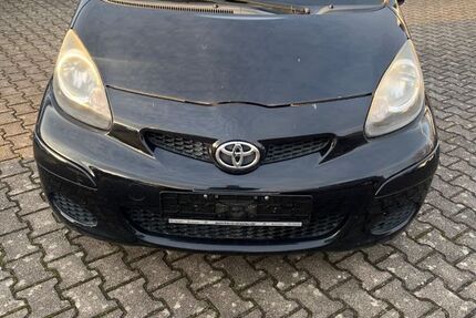 Toyota Aygo (X) 133.000 km 2.900 &euro; Bad Schönborn 76669