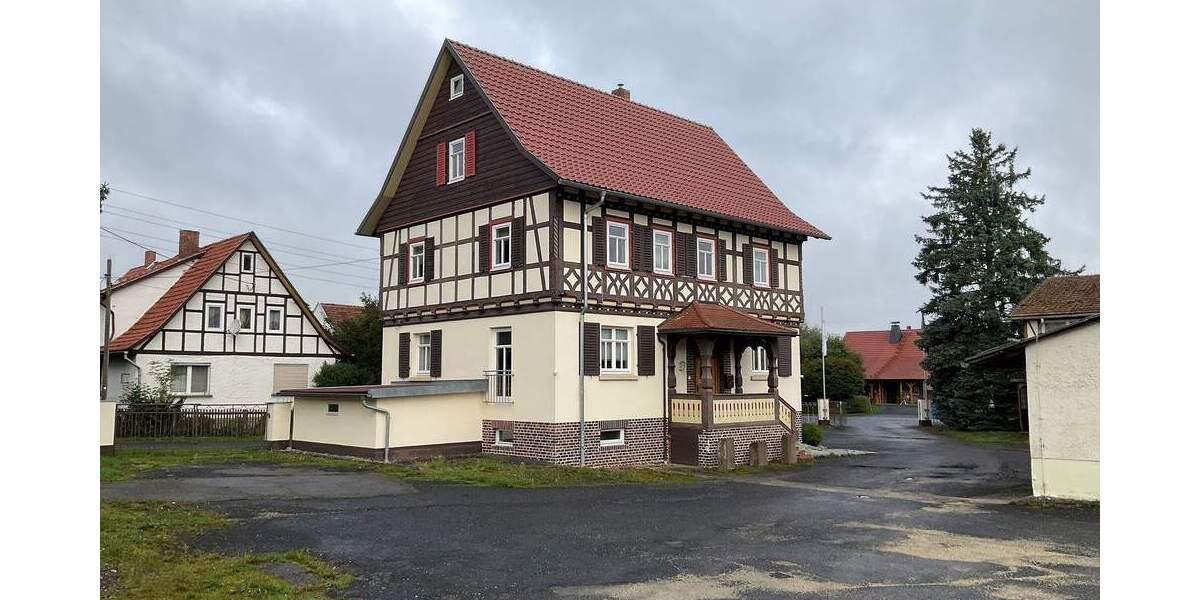Mehrfamilienhaus, Wohnhaus Straufhain Streufdorf - 8 Zimmer, 220 m&sup2;, 195.000&euro; | Angebot:25733252