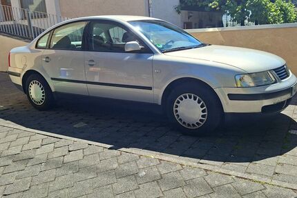 VW Passat 80.000 km 1.950 &euro; Neuwied 56567