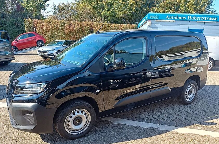 Opel Combo 3.700 km 19.980 € Essen 45307