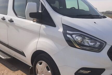 Ford Transit 113.860 km 14.900 &euro; BARSBÜTTEL 22885