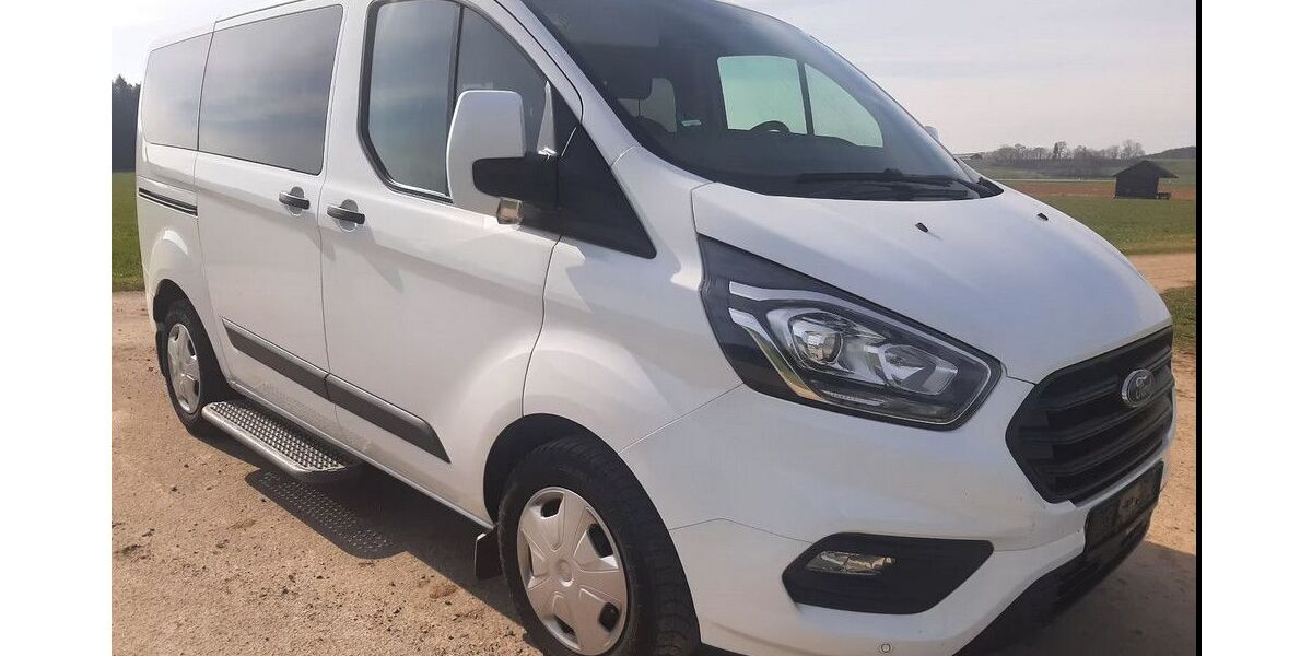 Ford Transit 113.860 km 14.900 &euro; BARSBÜTTEL 22885