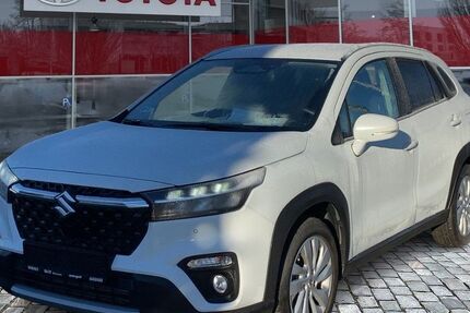 Suzuki (SX4) S-Cross 17.584 km 21.490 &euro; München 80687