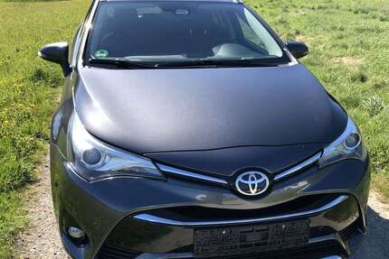 Toyota Avensis 109.158 km 15.600 &euro; Aitrach 88319