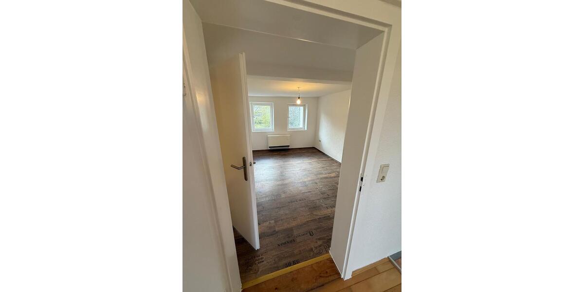 Doppelhaushälfte Schrozberg - 4.5 Zimmer, 100 m&sup2;, 650&euro; | Angebot:26103380