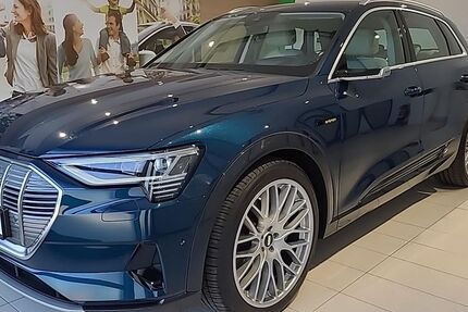 Audi e-tron 60.970 km 31.790 &euro; Dresden 01067