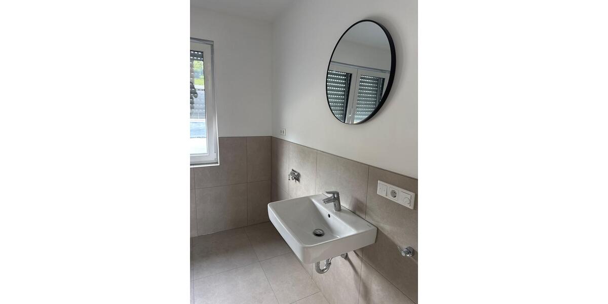Etagenwohnung Geseke - 4 Zimmer, 102 m&sup2;, 1.295&euro; | Angebot:26398041
