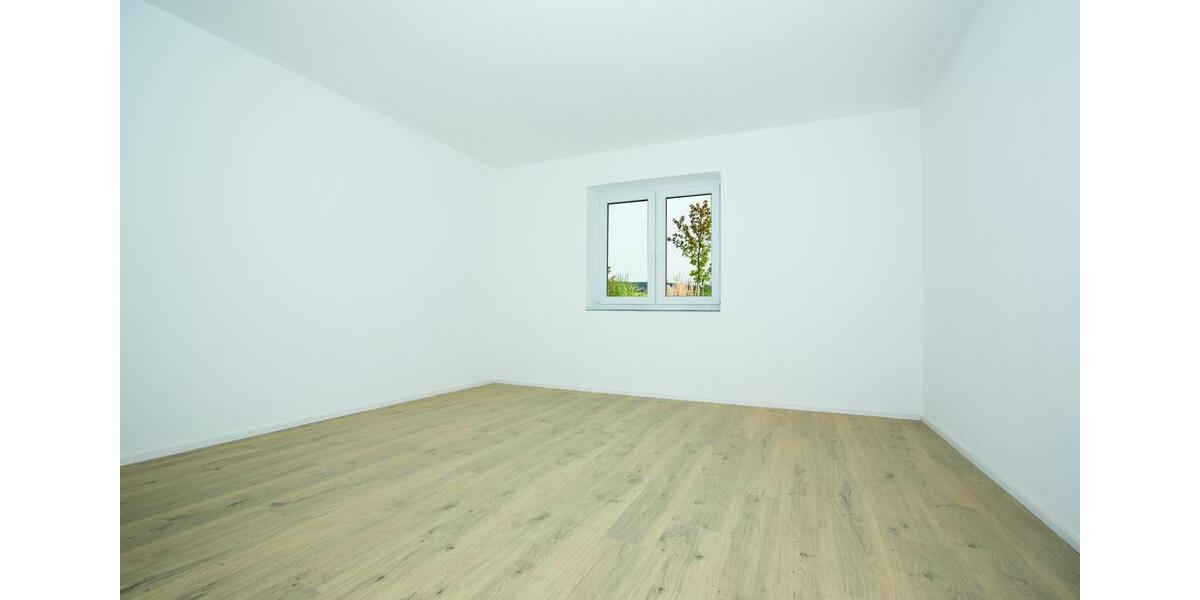 Erdgeschoßwohnung Schwäbisch Gmünd - 4 Zimmer, 94 m&sup2;, 1.150&euro; | Angebot:26393572