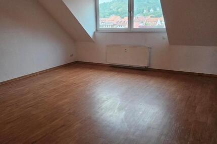 zentrale geräumige 3 Zimmer Wohnung mit Fahrstuhl zimmer