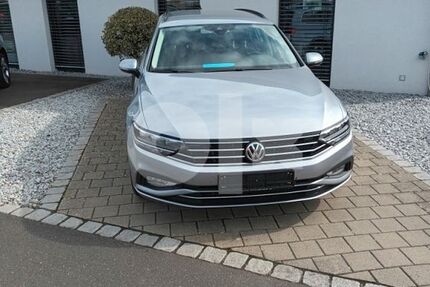VW Passat Variant 117.000 km 18.800 € Dietramszell 83623