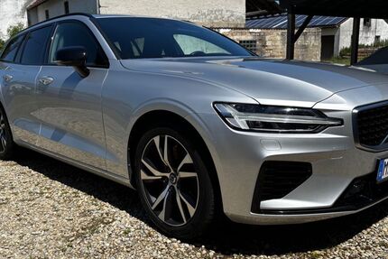 Volvo V60 99.500 km 29.990 &euro; Mainburg 84048