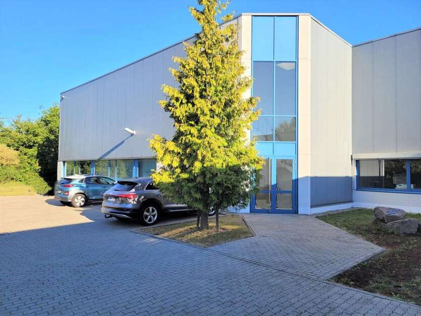 Halle in Schönkirchen 2.300.000 € 1780 m² zimmer