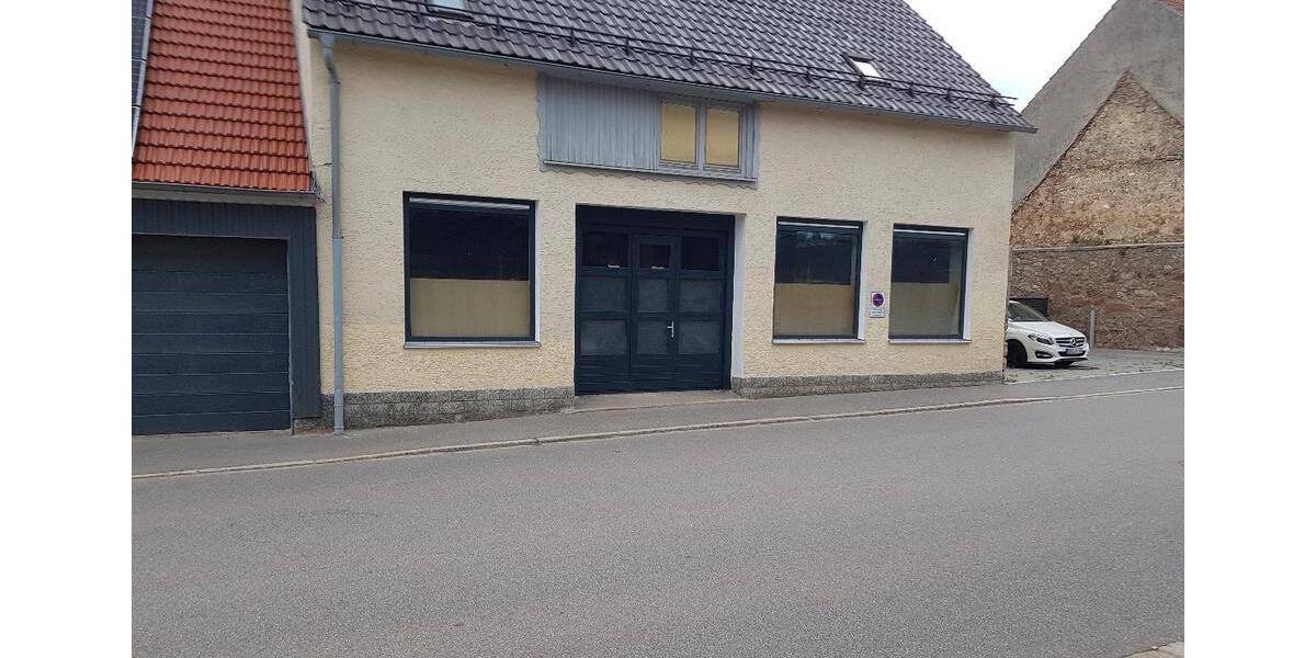 Mehrfamilienhaus, Wohnhaus Oberviechtach - 10 Zimmer, 239 m&sup2;, 290.000&euro; | Angebot:26393862