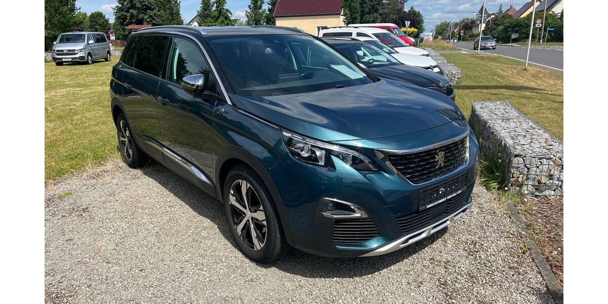 Peugeot 5008 85.045 km 19.900 &euro; Calau 03205
