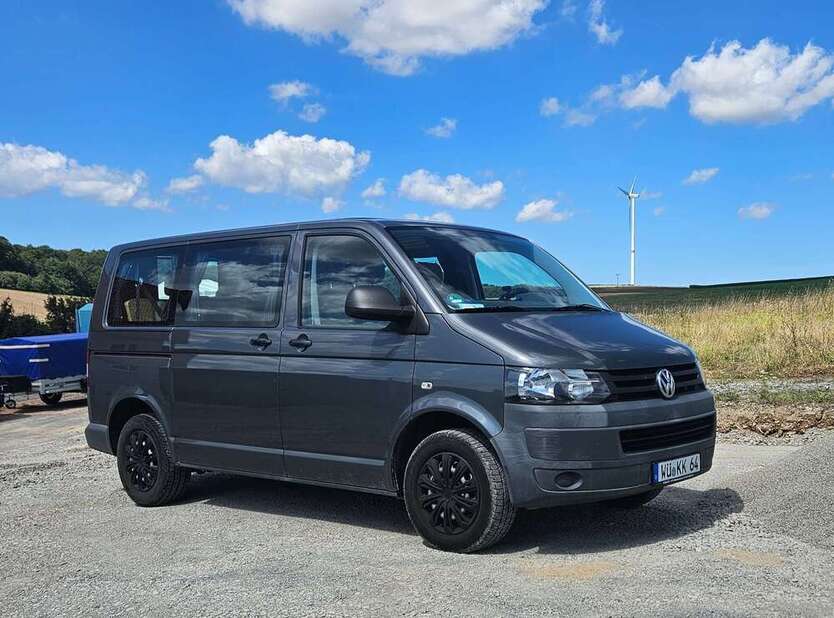 VW T5 Caravelle 286.000 km 15.100 € Zellingen-Duttenbrunn 97225