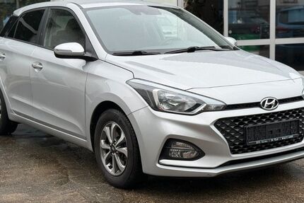 Hyundai i20 130.000 km 7.999 &euro; Wiesbaden 65203