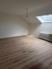 Dachgeschoßwohnung Lörrach - 3 Zimmer, 65 m&sup2;, 779&euro; | Angebot:26381354