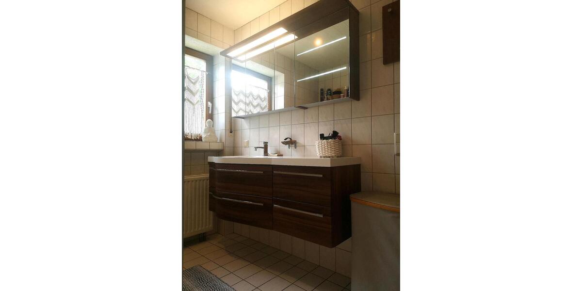Erdgeschoßwohnung Bad Rodach - 3 Zimmer, 85 m&sup2;, 199.900&euro; | Angebot:26999278