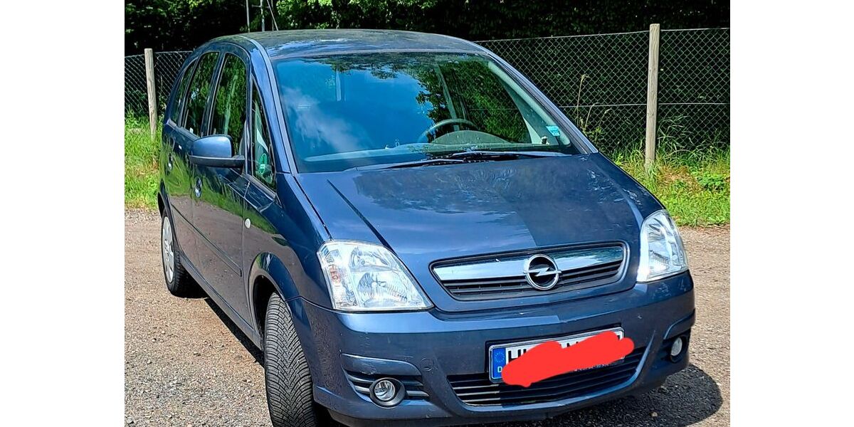 Opel Meriva 88.100 km 2.500 &euro; HAMBURG 22359