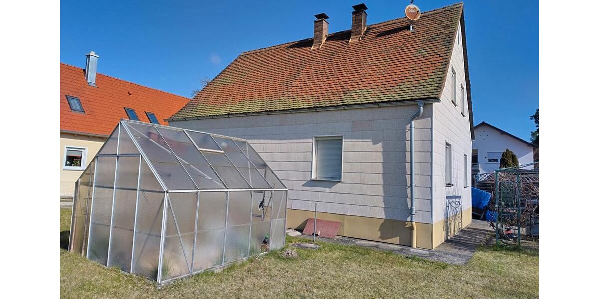 Einfamilienhaus Bodenwöhr - 6 Zimmer, 80 m&sup2;, 500&euro; | Angebot:25994820