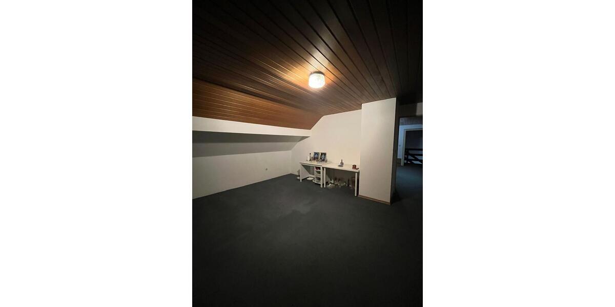Einfamilienhaus Bad Abbach - 6 Zimmer, 141 m&sup2;, 1.800&euro; | Angebot:26373038