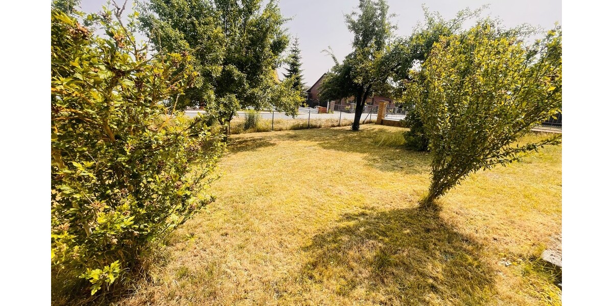 Zehdenick: Handwerkerobjekt mit 697 m² GST inkl. Garten, Garage & Schuppen – nur 1,3 km zum Bahnhof - Einfamilienhaus Zehdenick | Angebot:26134833