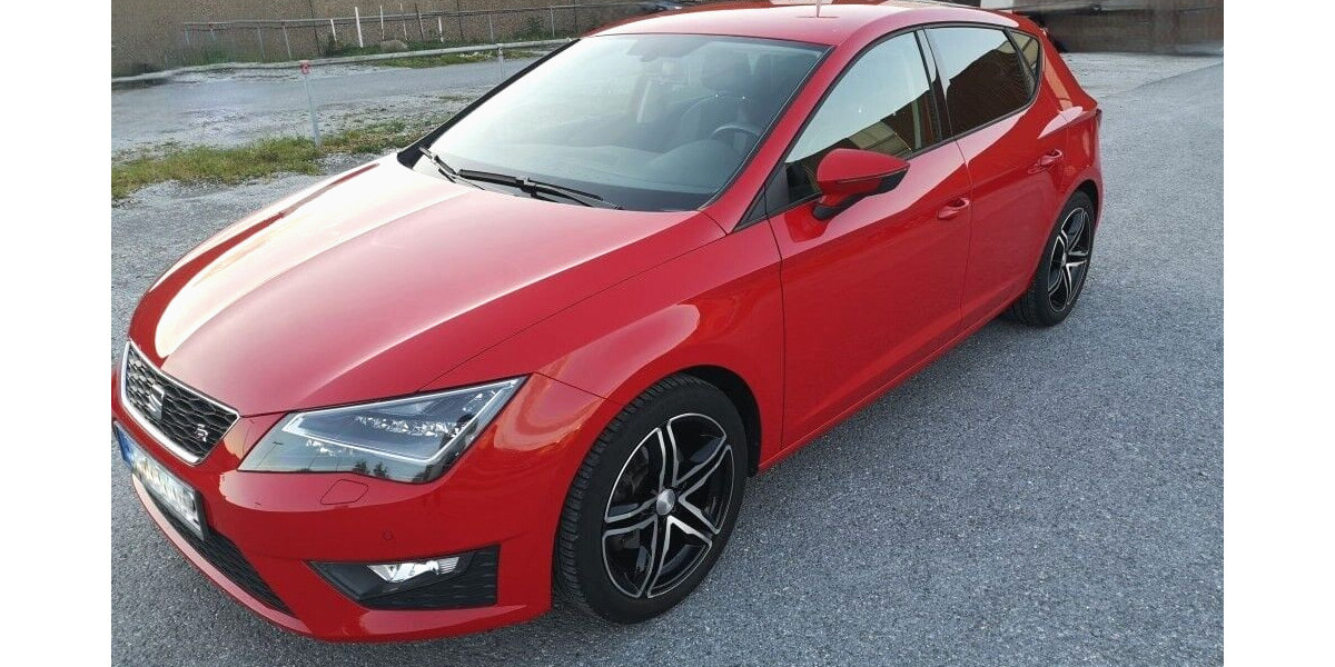 Seat Leon 97.100 km 14.800 € Halle 33790