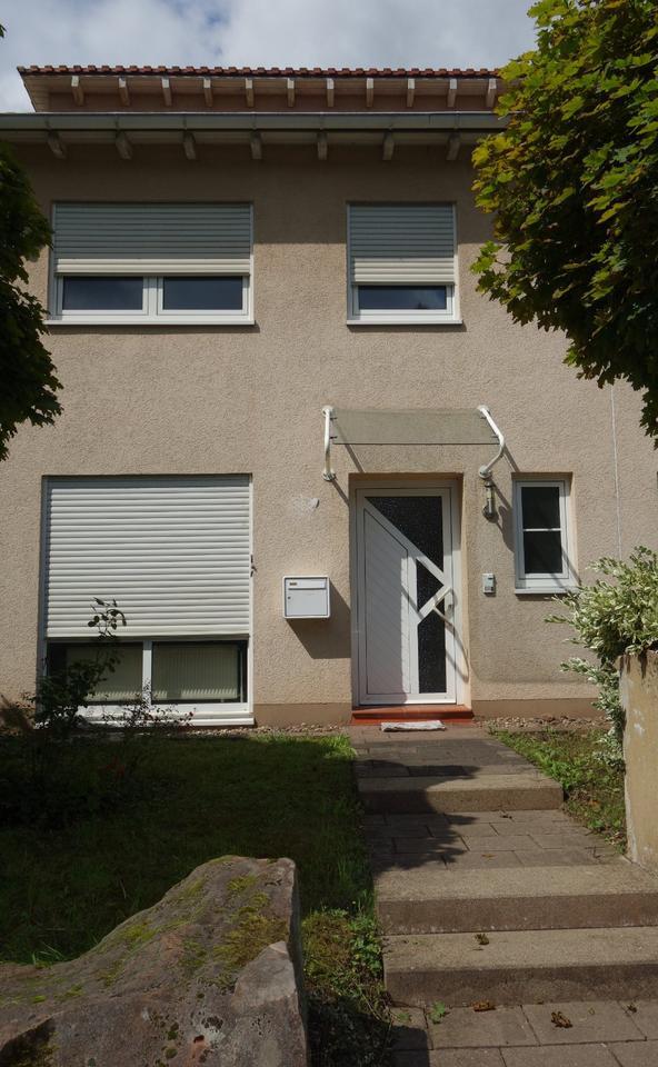 Wohnen in guter ruhiger Wohnlage in Pirmasens Reihenendhaus